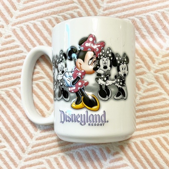 Disney Other - Disneyland Minnie Mouse Mug